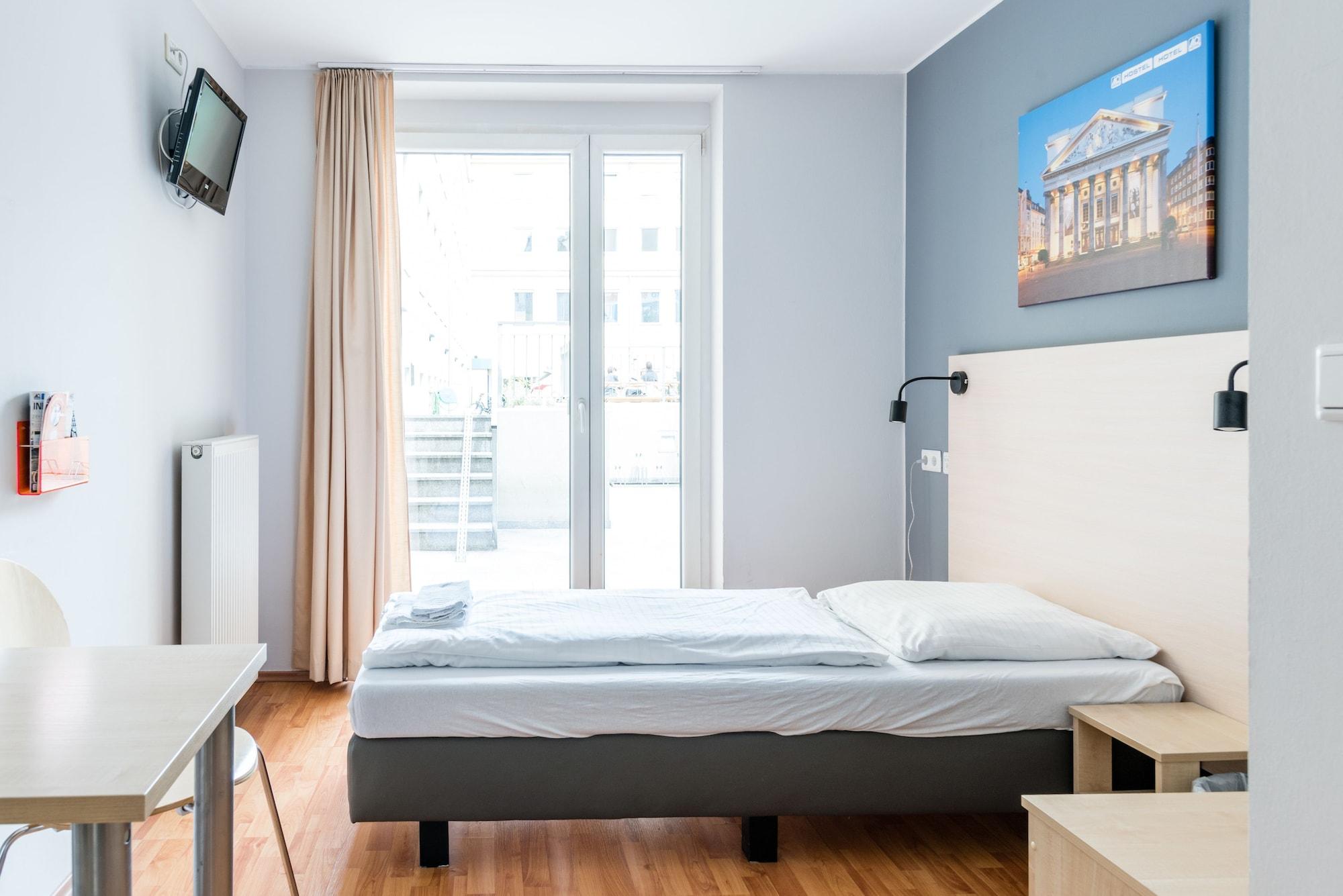 A&O Wien Stadthalle Ngoại thất bức ảnh